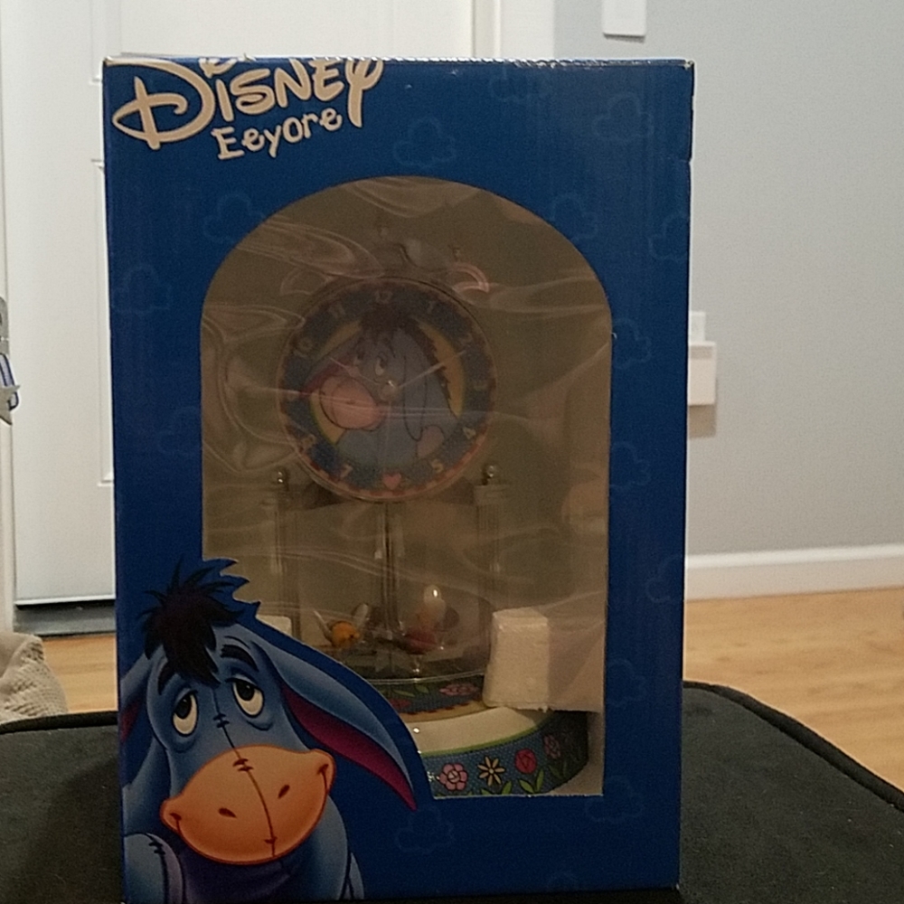 Disney Eeyore Anniversary Clock (NIB)
